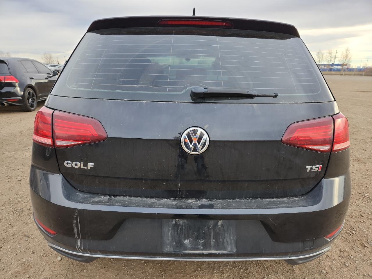 2018 Volkswagen Golf S VIN: 3VWG17AU7JM295583 Lot: 92009795