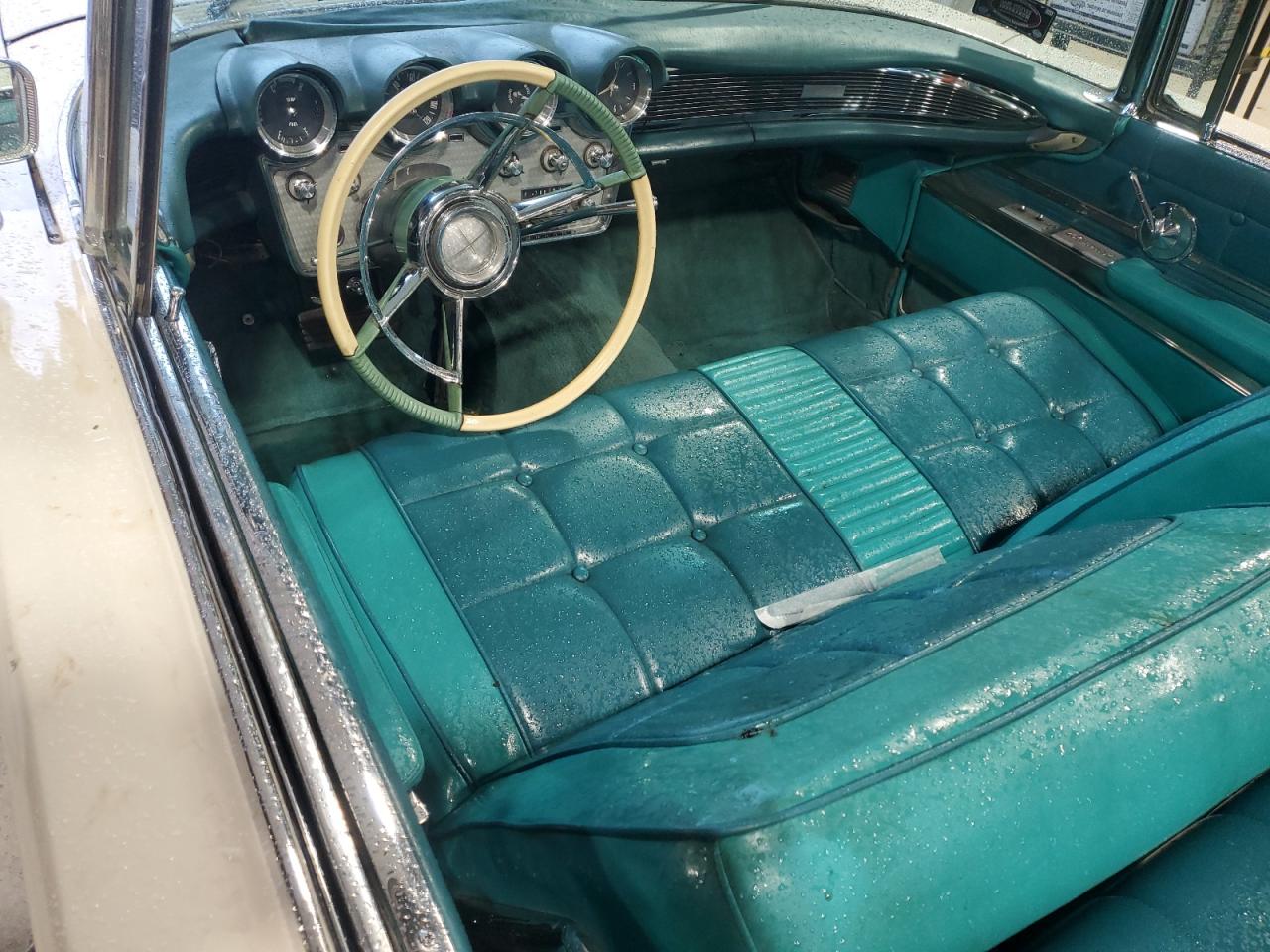 1960 Lincoln Continenta VIN: 0Y85H401657 Lot: 91448235