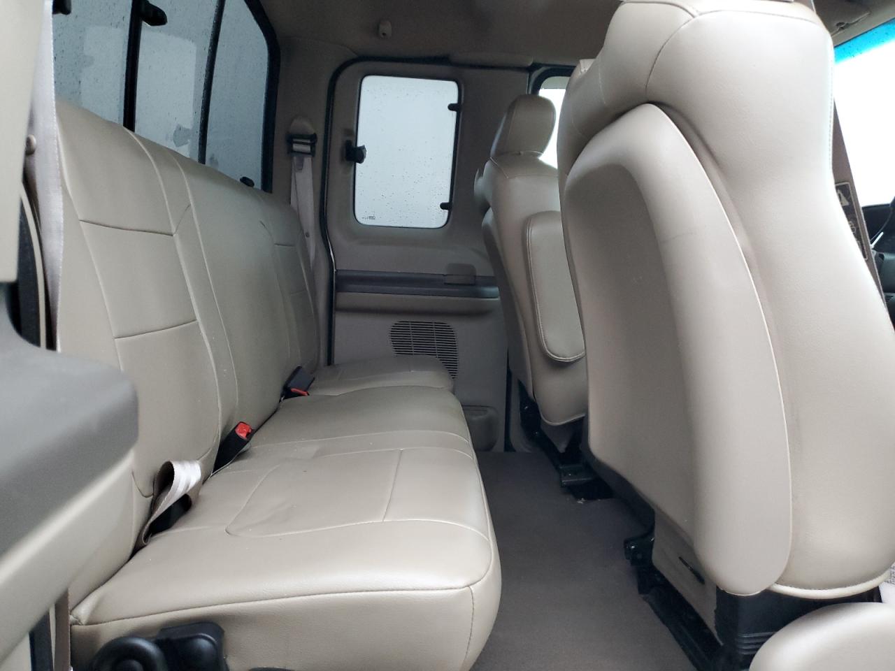 2003 Ford F250 Super Duty VIN: 1FTNX20P43EC73606 Lot: 92507985