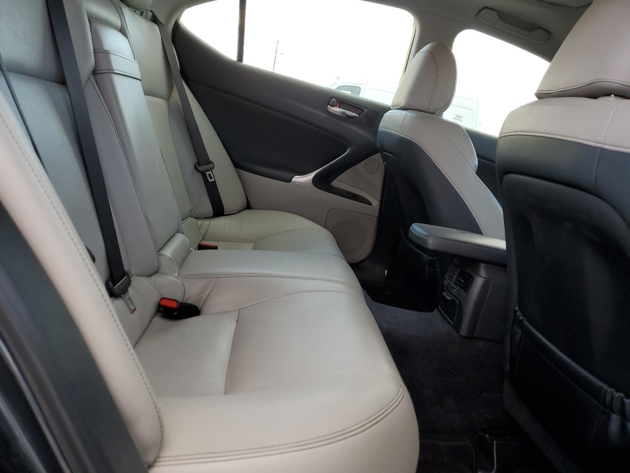 2011 Lexus Is 250 VIN: JTHBF5C21B5155033 Lot: 90730235