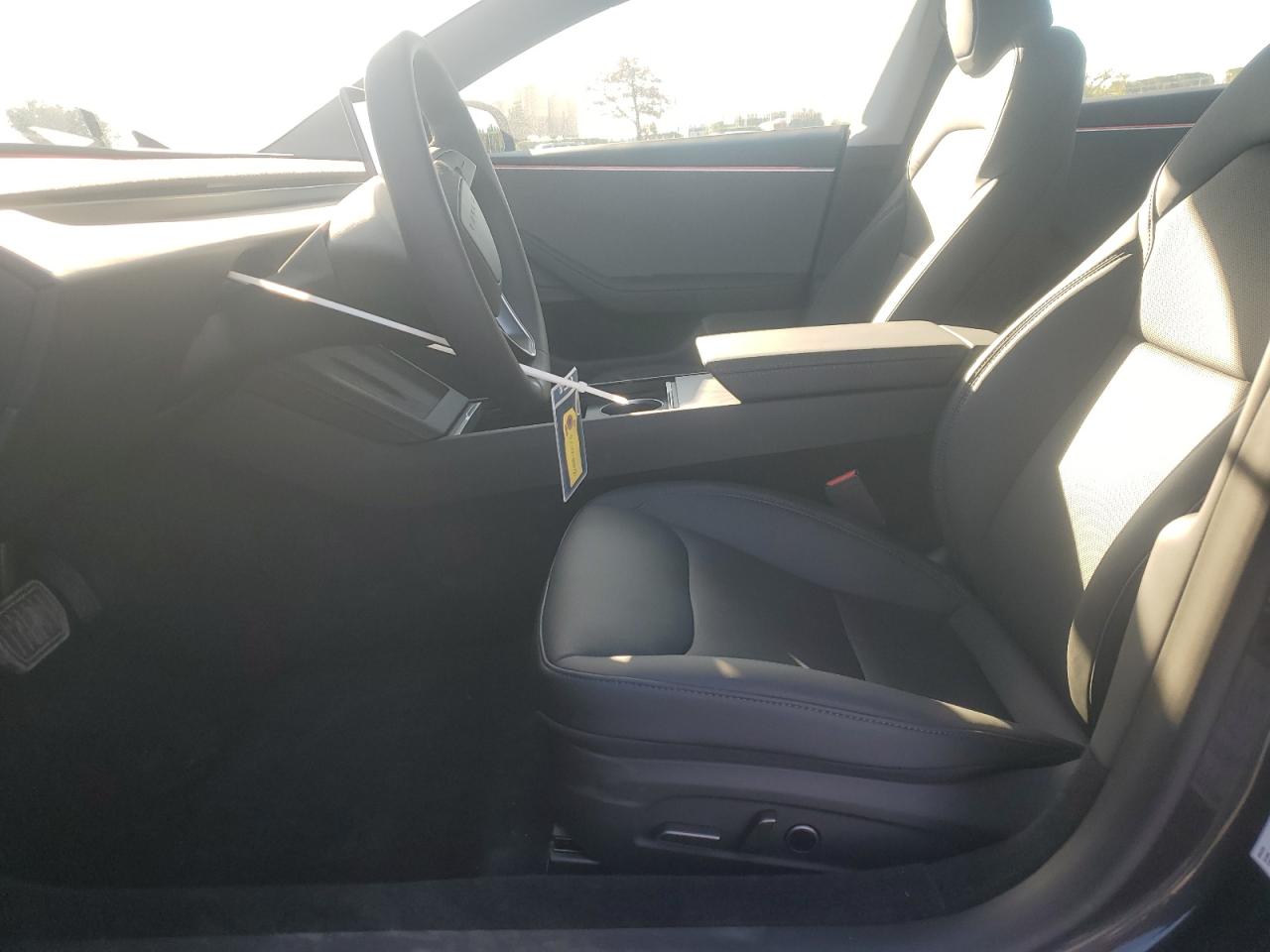 2025 Tesla Model 3 VIN: 5YJ3E1EA0SF046180 Lot: 91484675