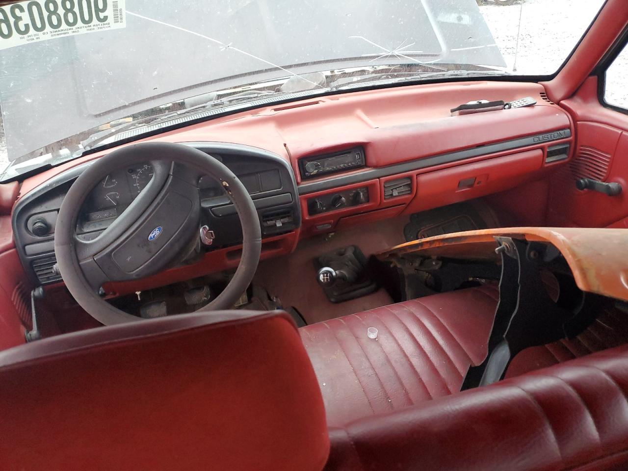 1992 Ford F350 VIN: 2FTJW35H6NCA62151 Lot: 90880365