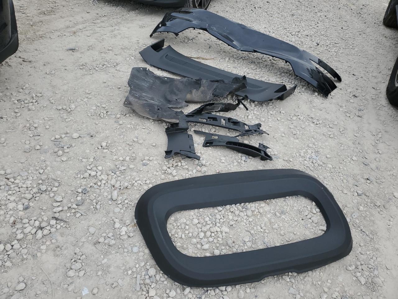 2026 Tesla Model Y VIN: 7SAYGDEDXTF379955 Lot: 91161945