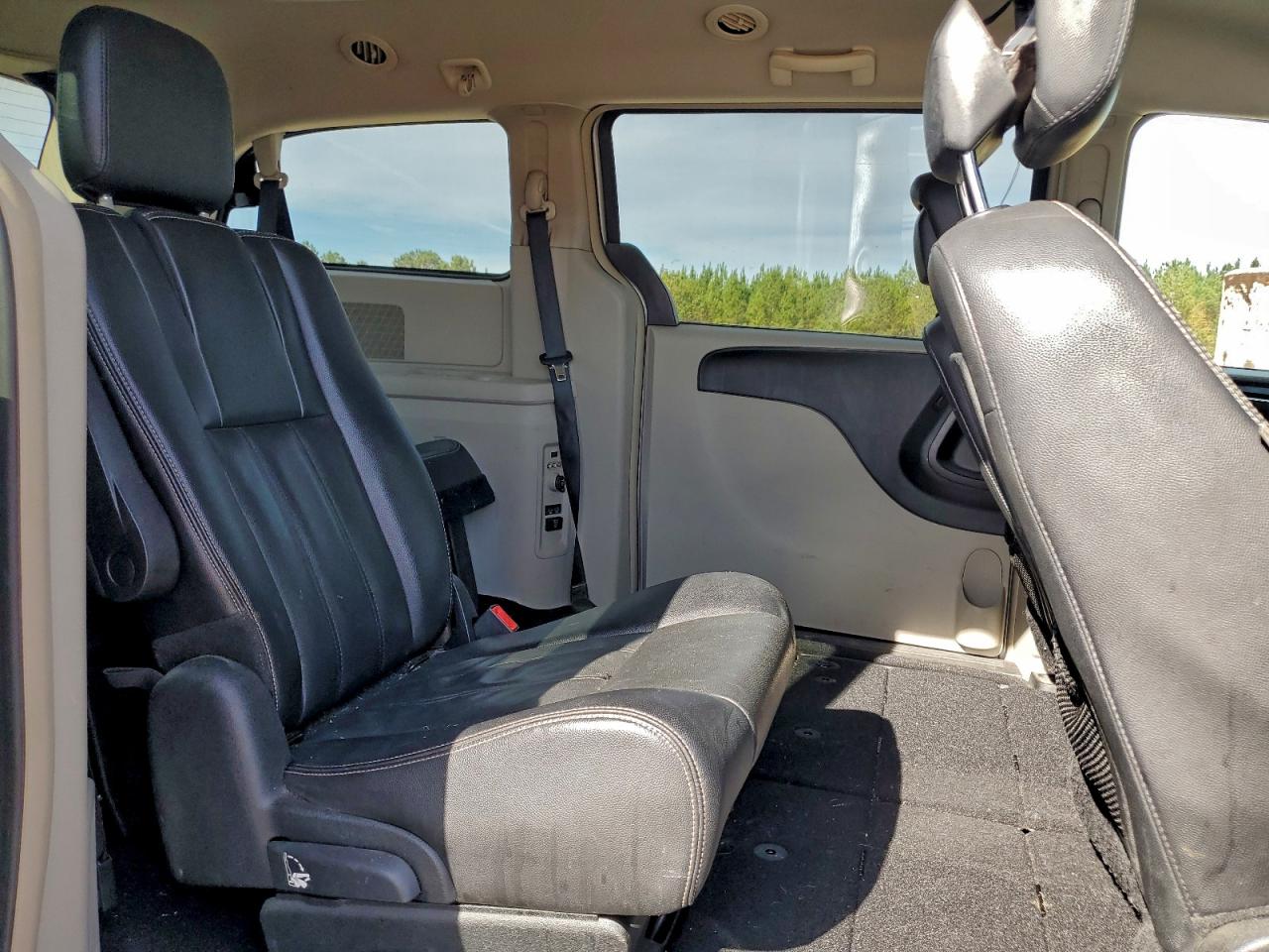 2014 Chrysler Town & Country Touring VIN: 2C4RC1BG1ER363287 Lot: 93299145