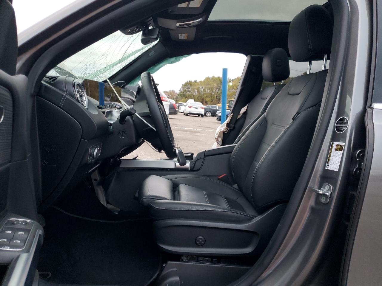 Фото: W1N4M4HB6PW297746