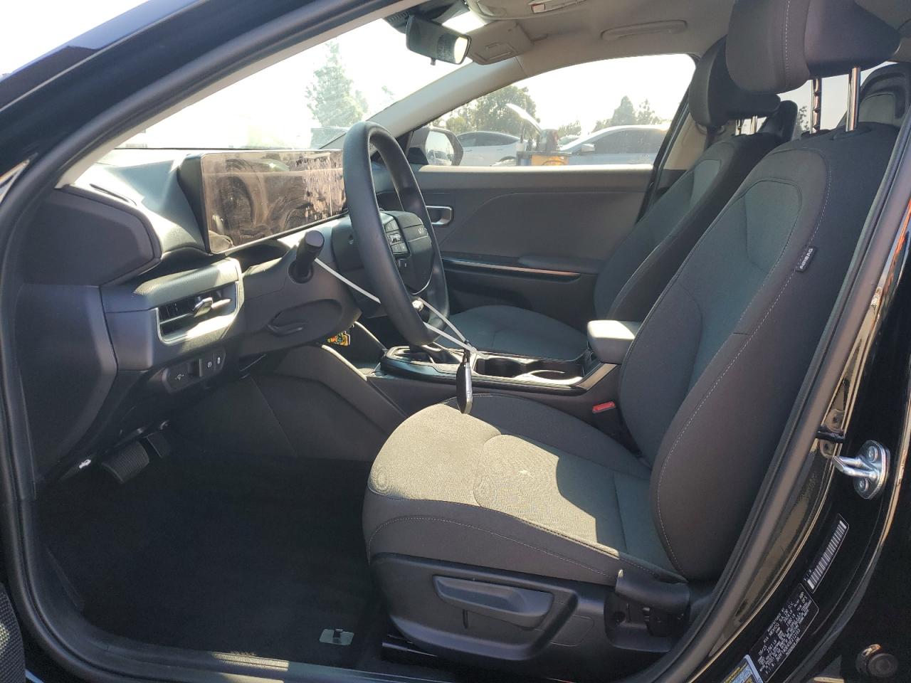 2025 Kia K4 Lx VIN: 3KPFT4DE4SE212165 Lot: 92761705