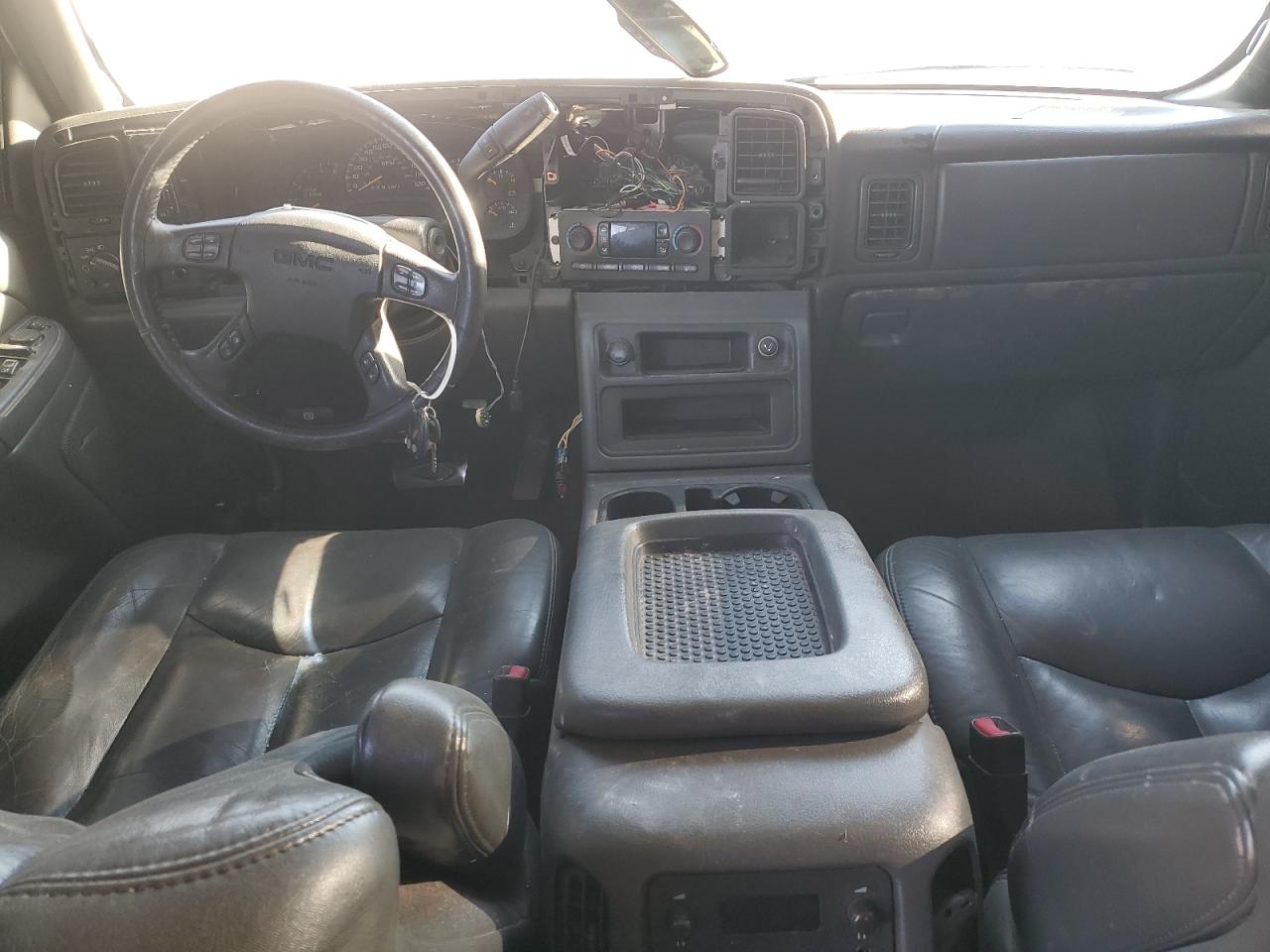 2006 GMC Sierra K2500 Heavy Duty VIN: 1GTHK23256F117438 Lot: 82603585