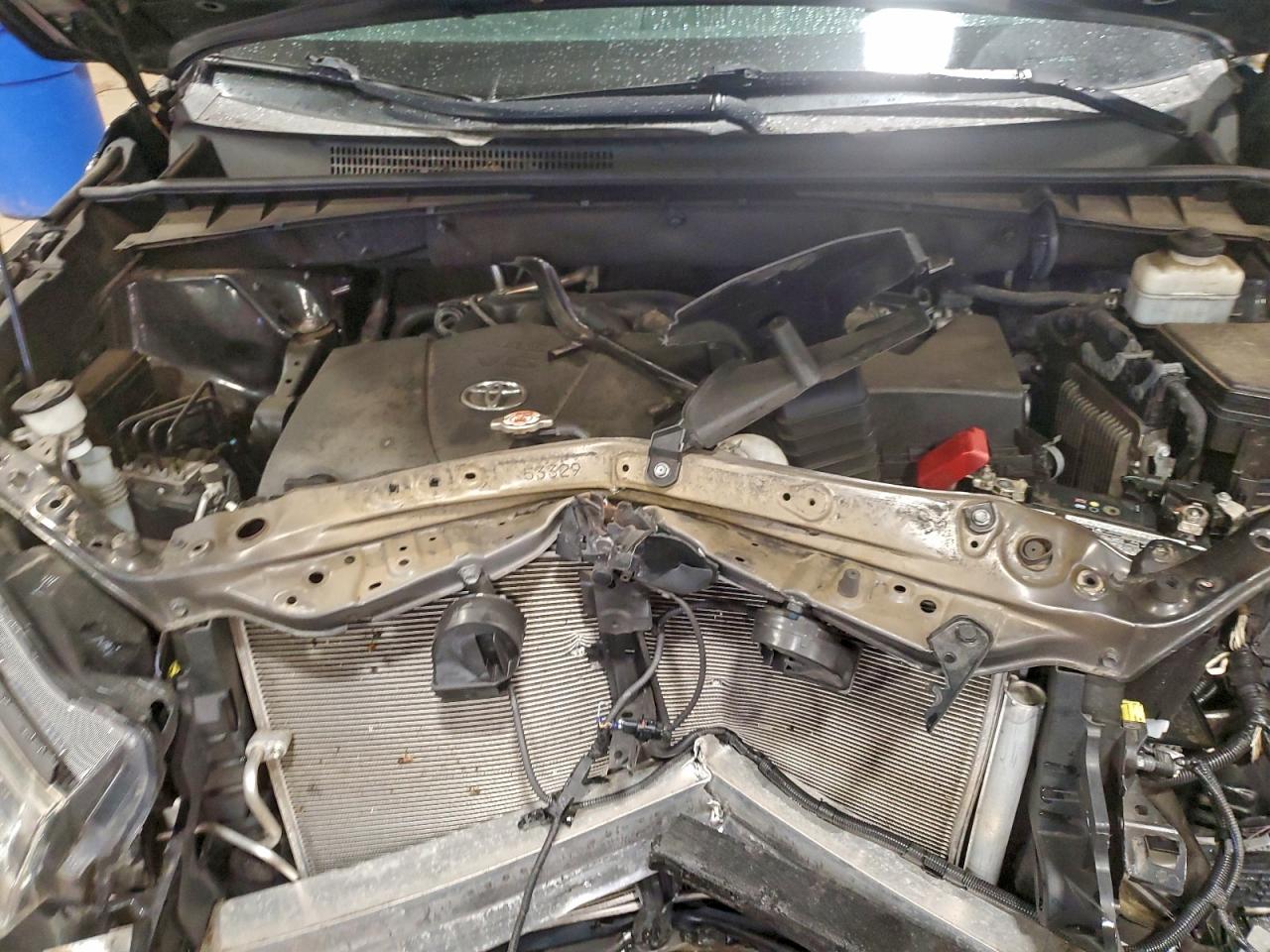 2019 Toyota Highlander Limited VIN: 5TDDZRFHXKS733486 Lot: 94469535