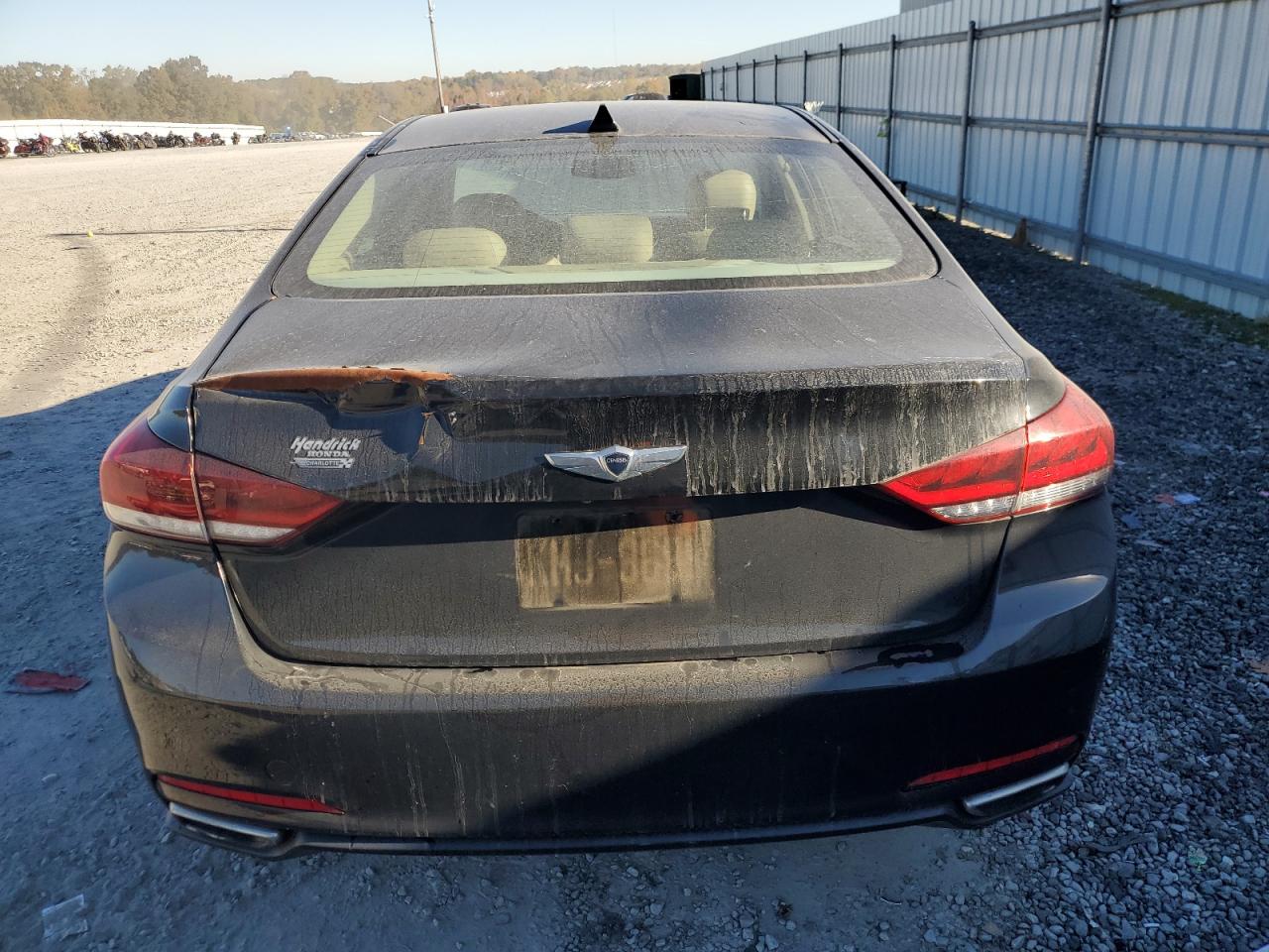 2015 Hyundai Genesis 3.8L VIN: KMHGN4JE7FU014900 Lot: 91294455