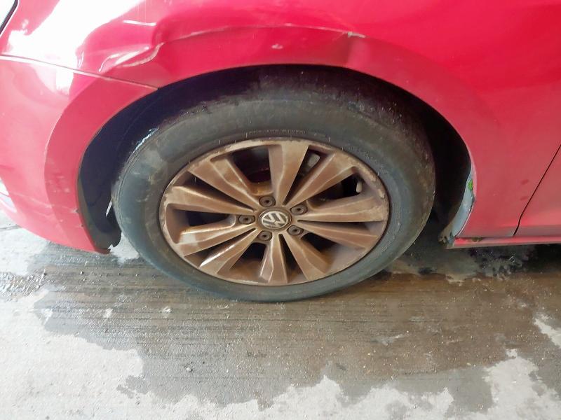 2013 VOLKSWAGEN GOLF 1.6 TDI 105 SE 5DR DSG