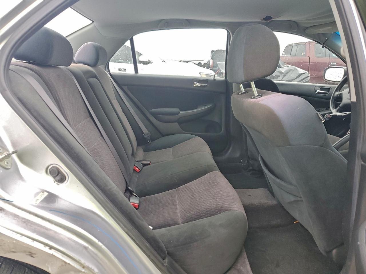 2004 Honda Accord Lx VIN: 1HGCM663X4A015354 Lot: 93616315