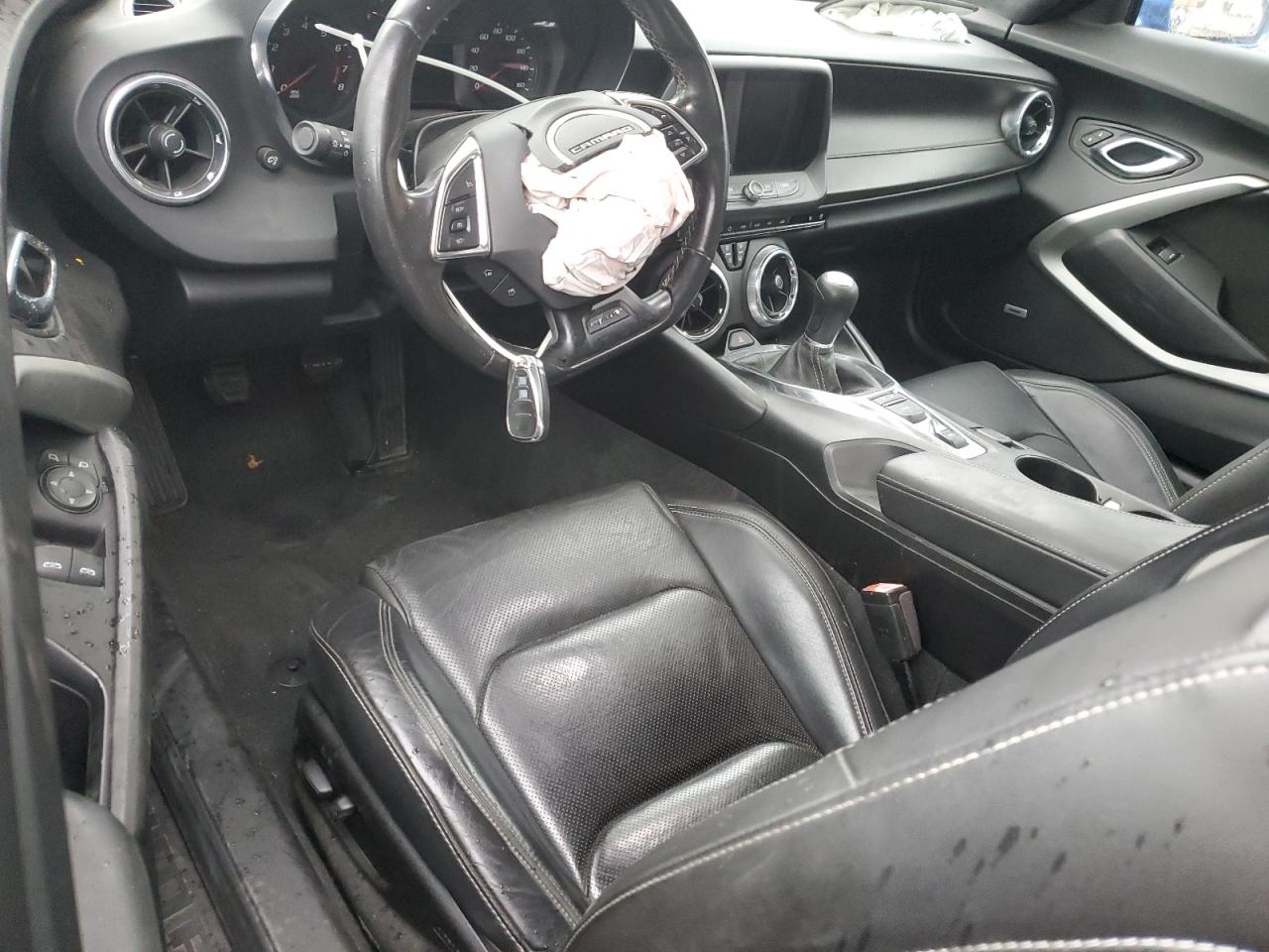 2017 Chevrolet Camaro Lt VIN: 1G1FC1RS5H0197795 Lot: 92405795