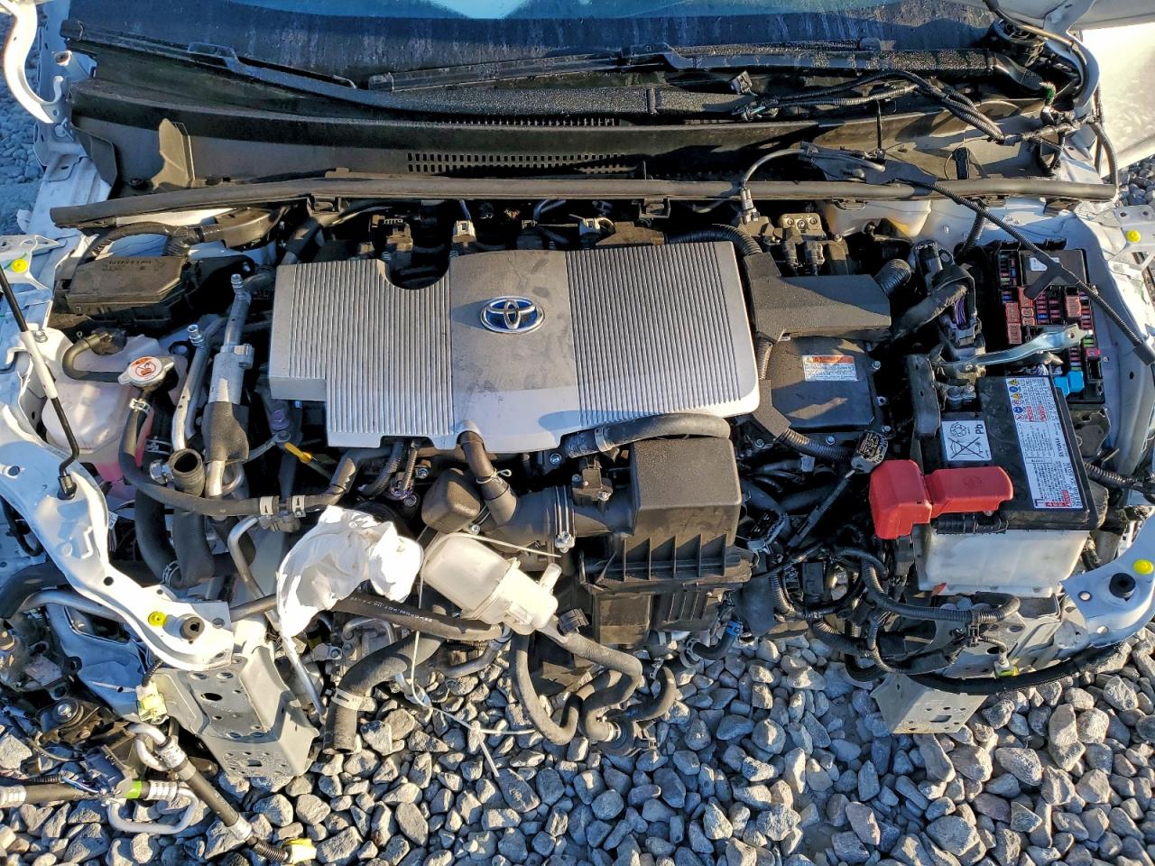 2022 Toyota Prius Prime Le VIN: JTDKAMFP2N3226208 Lot: 94053935