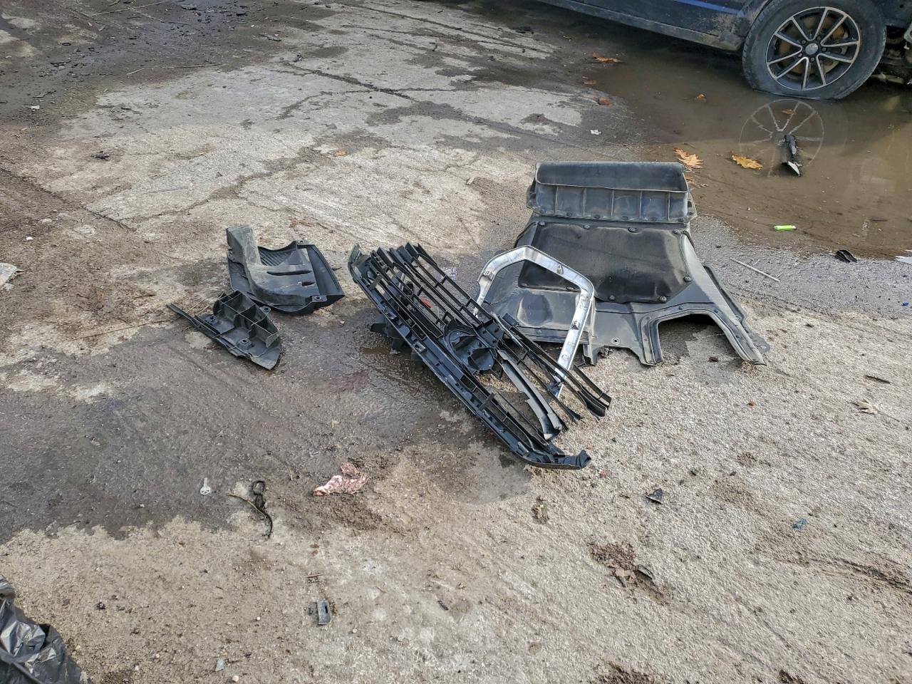 2021 Subaru Ascent Premium VIN: 4S4WMAFDXM3424980 Lot: 93814475