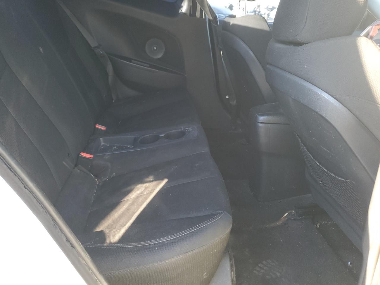 2015 Hyundai Veloster VIN: KMHTC6AD2FU245095 Lot: 92332175