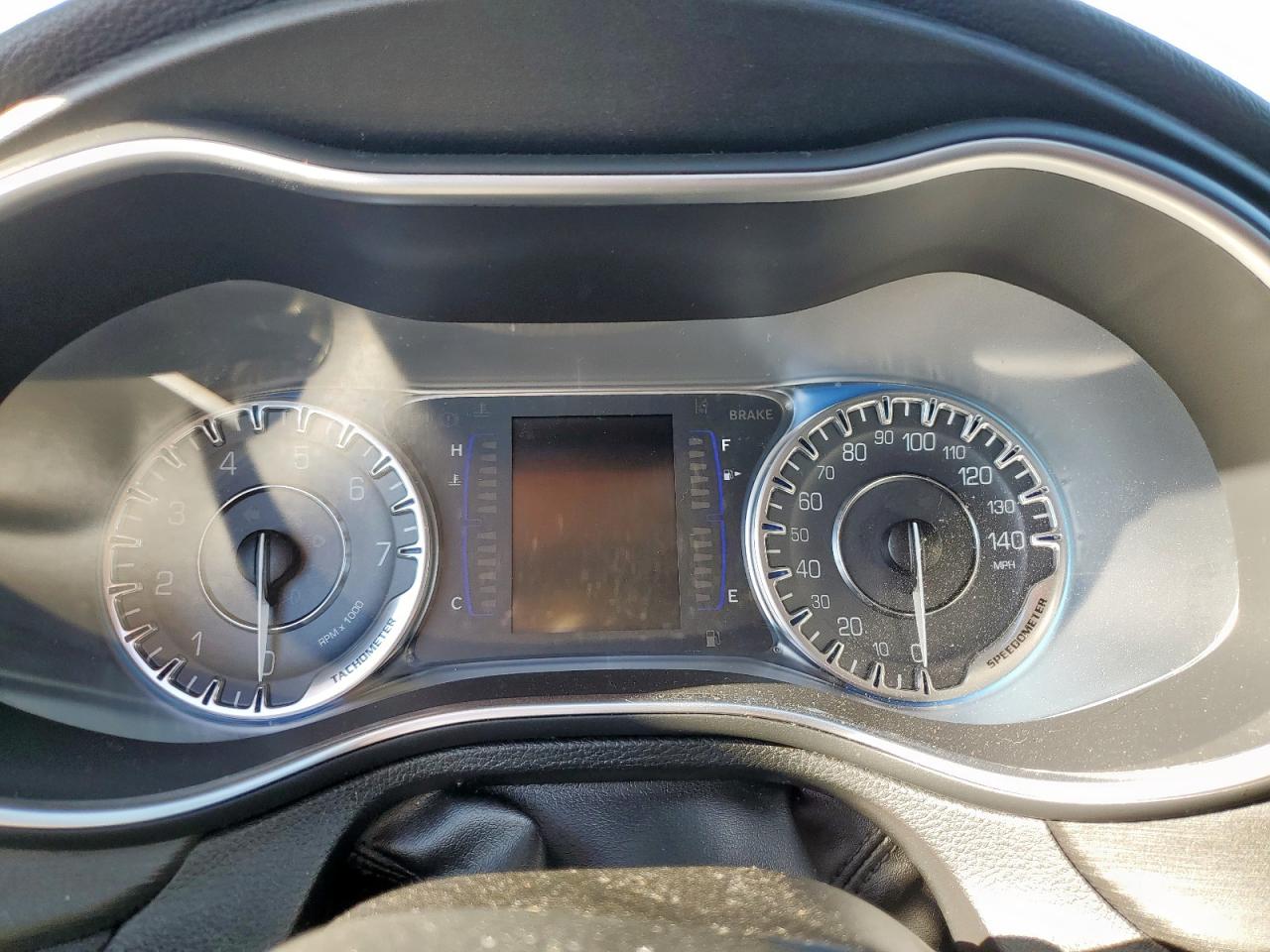 2015 Chrysler 200 Limited VIN: 1C3CCCAB2FN566666 Lot: 92211665