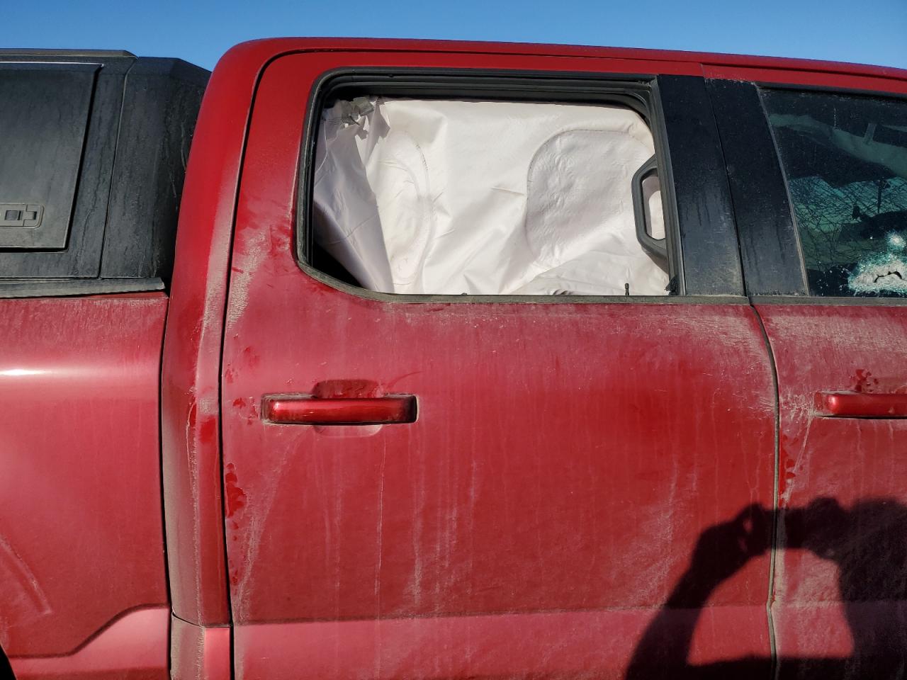 2022 Ford F150 Supercrew VIN: 1FTFW1E57NKD07275 Lot: 92169105