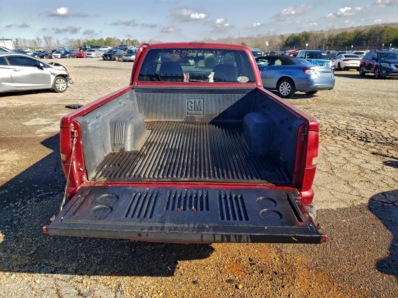 1999 GMC Sonoma VIN: 1GTCT19XXX8506800 Lot: 94467425