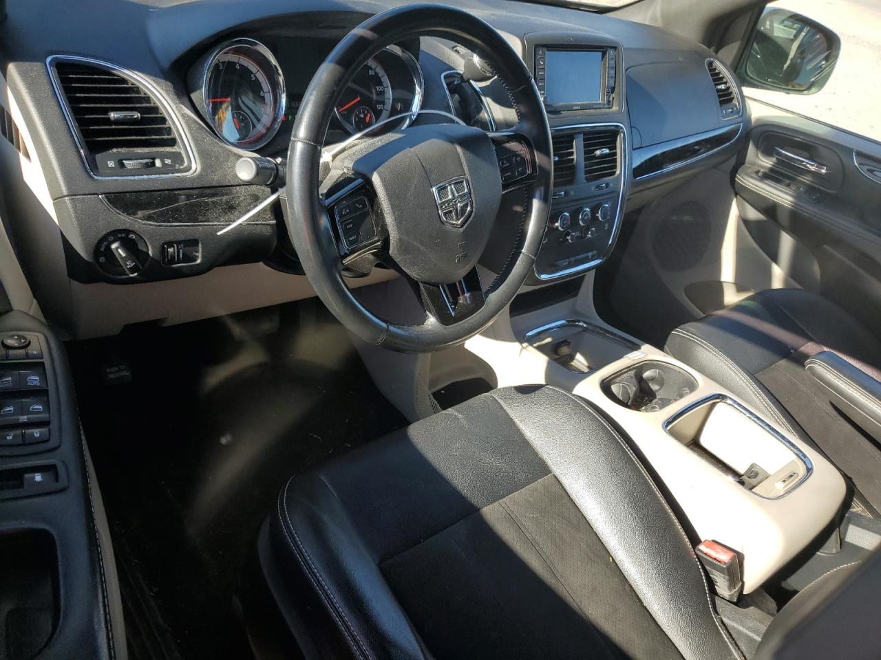 2020 Dodge Grand Caravan Sxt VIN: 2C4RDGCG8LR174020 Lot: 92326065