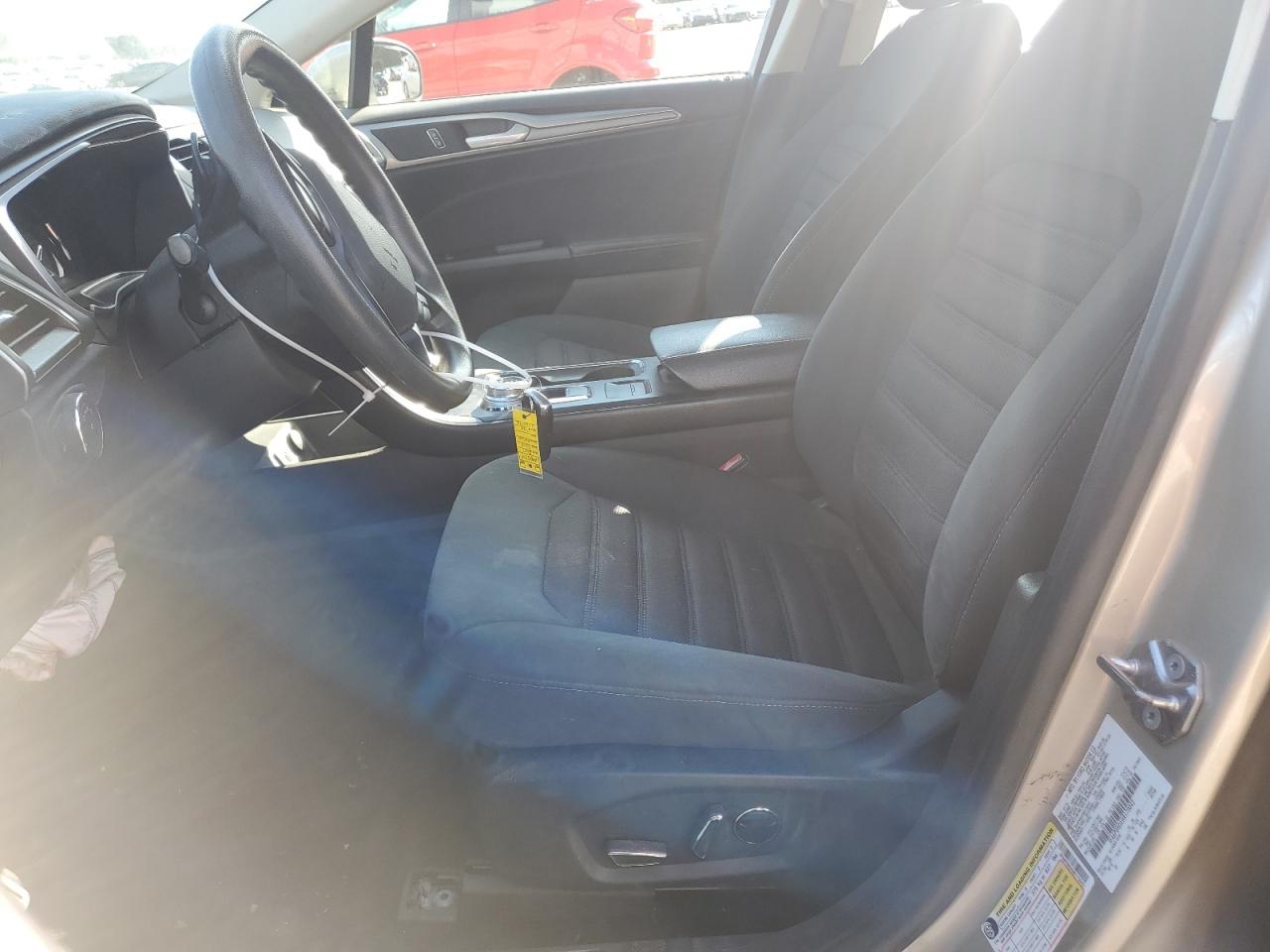 2017 Ford Fusion Se VIN: 3FA6P0HDXHR170042 Lot: 92889705