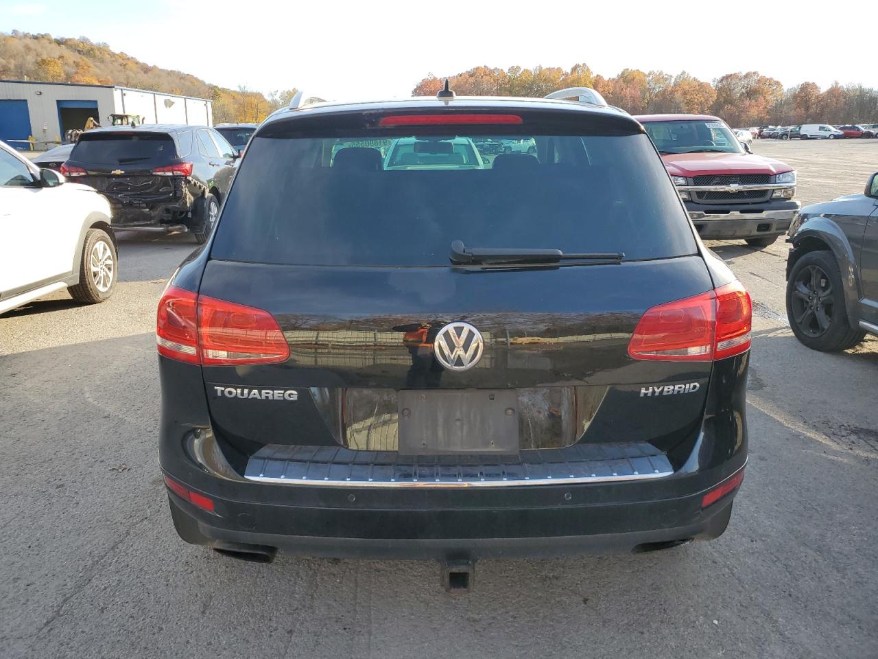 2012 Volkswagen Touareg Hybrid VIN: WVGEG9BP1CD008374 Lot: 91890555