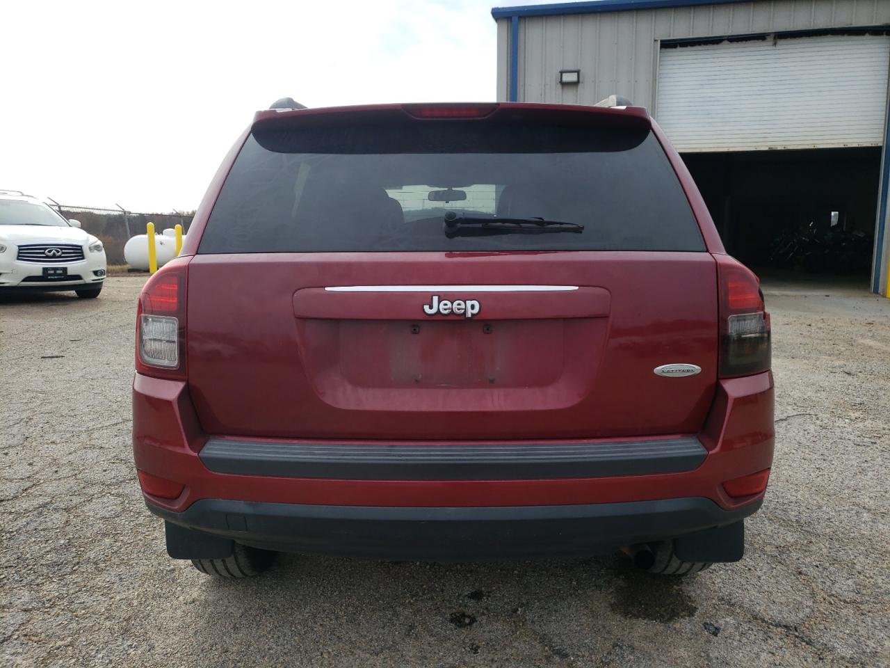 2015 Jeep Compass Latitude VIN: 1C4NJCEB7FD139686 Lot: 92080865