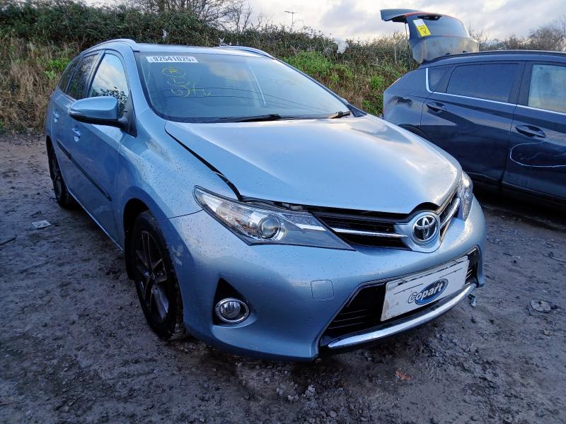 2015 TOYOTA AURIS 1.6 V-MATIC ICON+ 5DR