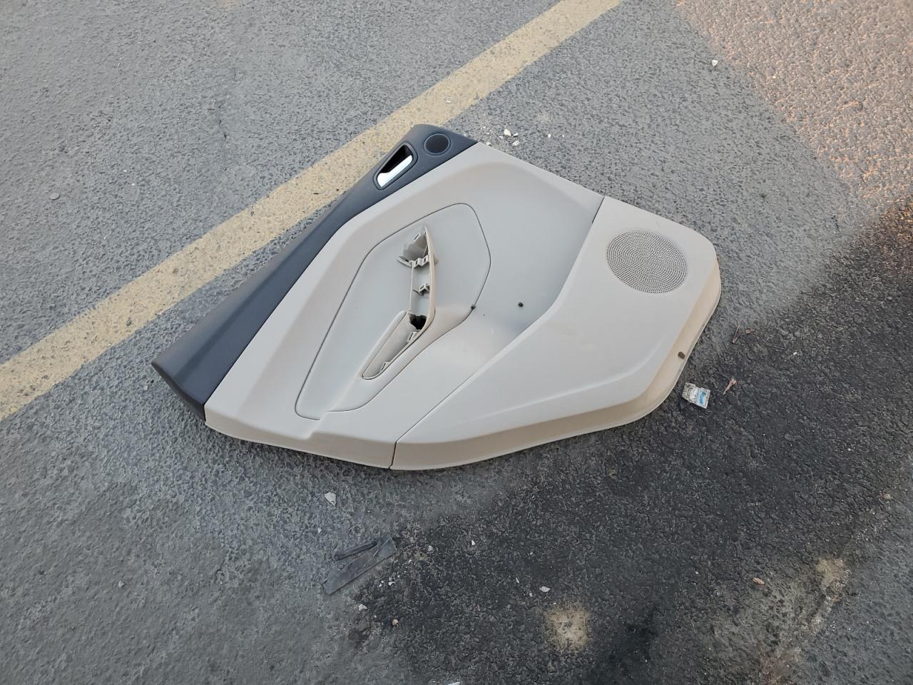 2014 Ford Escape Se VIN: 1FMCU9G97EUD81058 Lot: 93196725