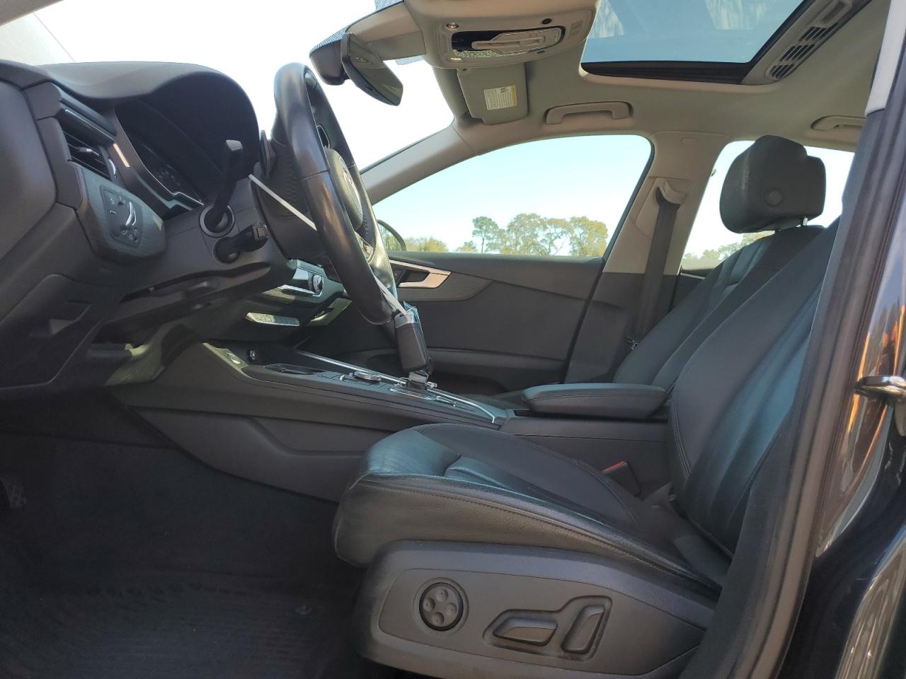 2019 Audi A4 Premium VIN: WAUGMAF42KN006971 Lot: 92879255