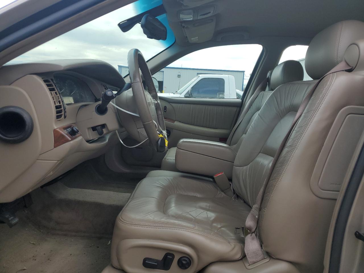 2001 Buick Park Avenue VIN: 1G4CW54K014179540 Lot: 92452565