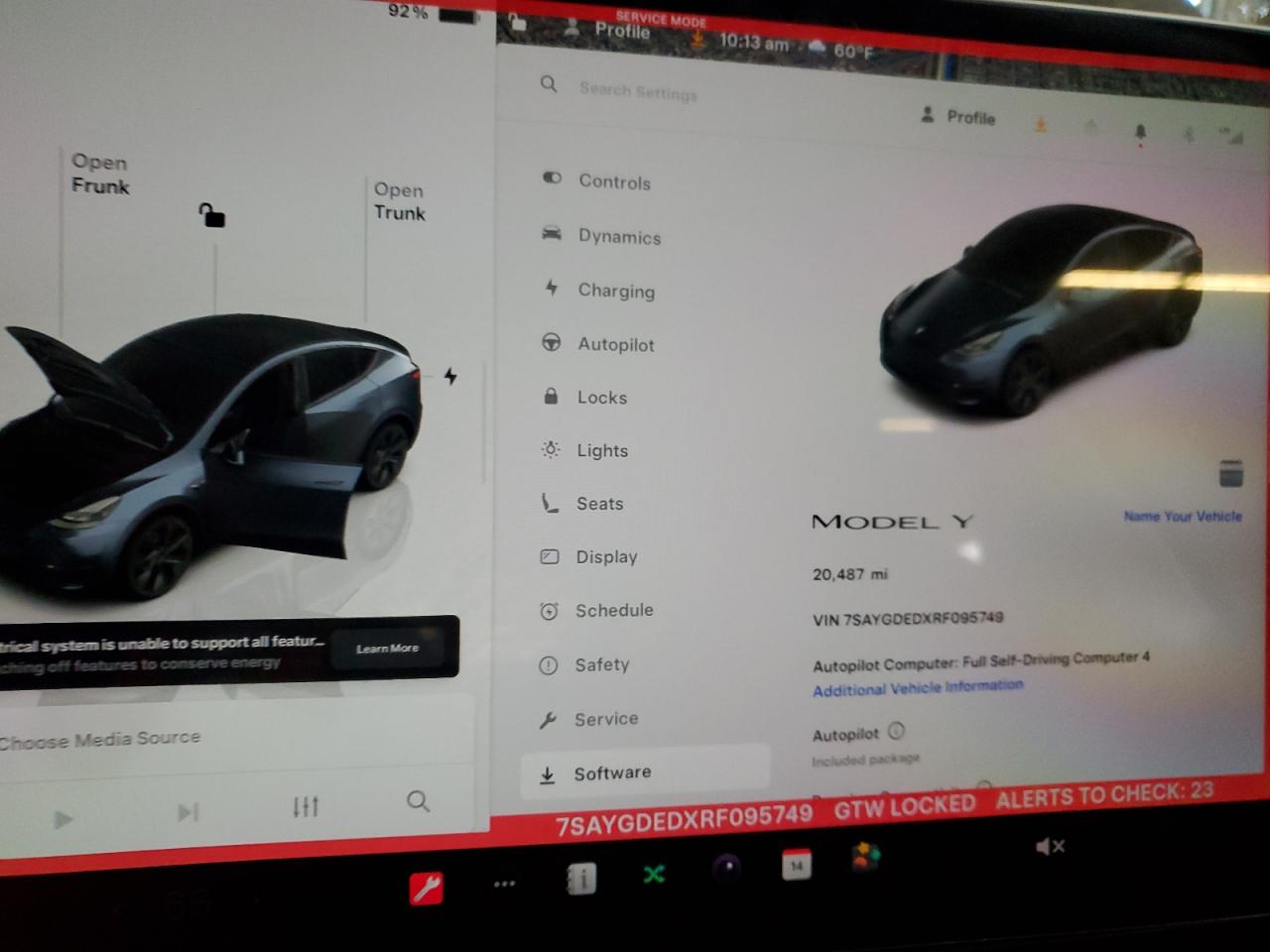 2024 Tesla Model Y VIN: 7SAYGDEDXRF095749 Lot: 92852895