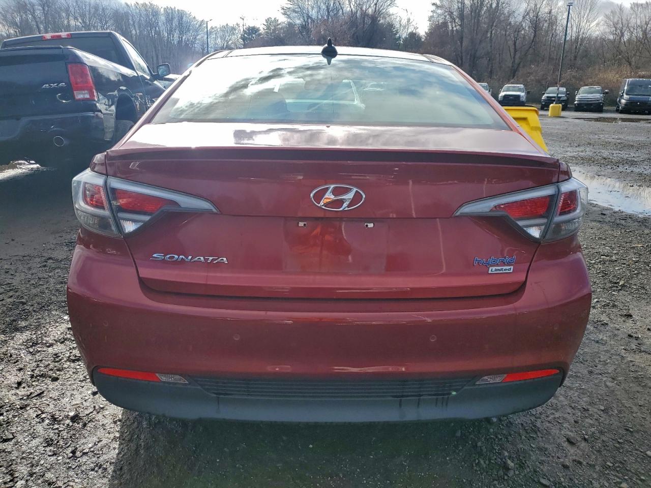 2017 Hyundai Sonata Hybrid VIN: KMHE34L39HA067157 Lot: 94489875