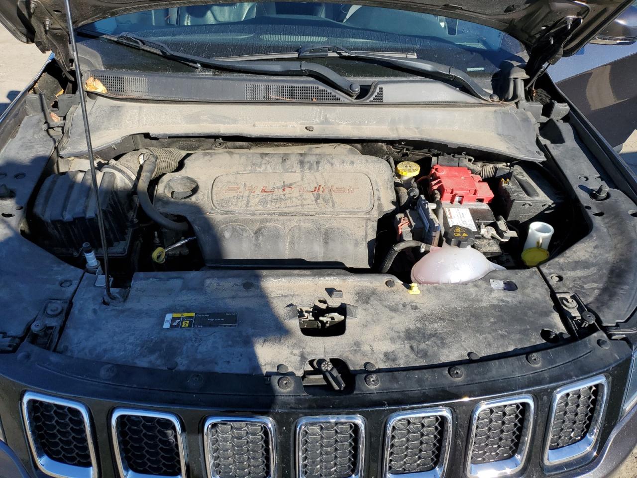 2019 Jeep Compass Limited VIN: 3C4NJDCB3KT812079 Lot: 92840495