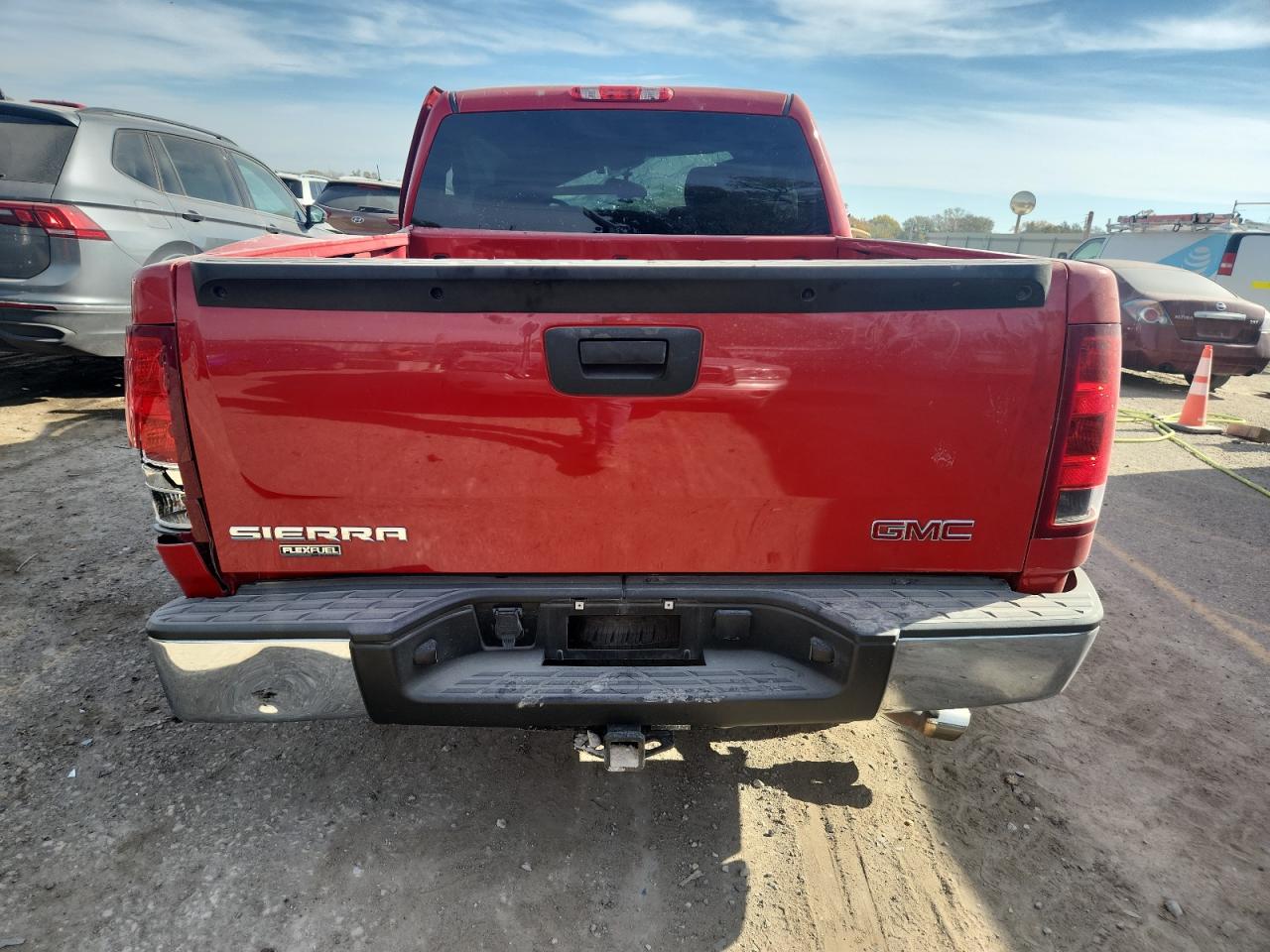 2011 GMC Sierra C1500 Sl VIN: 3GTP1UEA7BG402679 Lot: 90745835