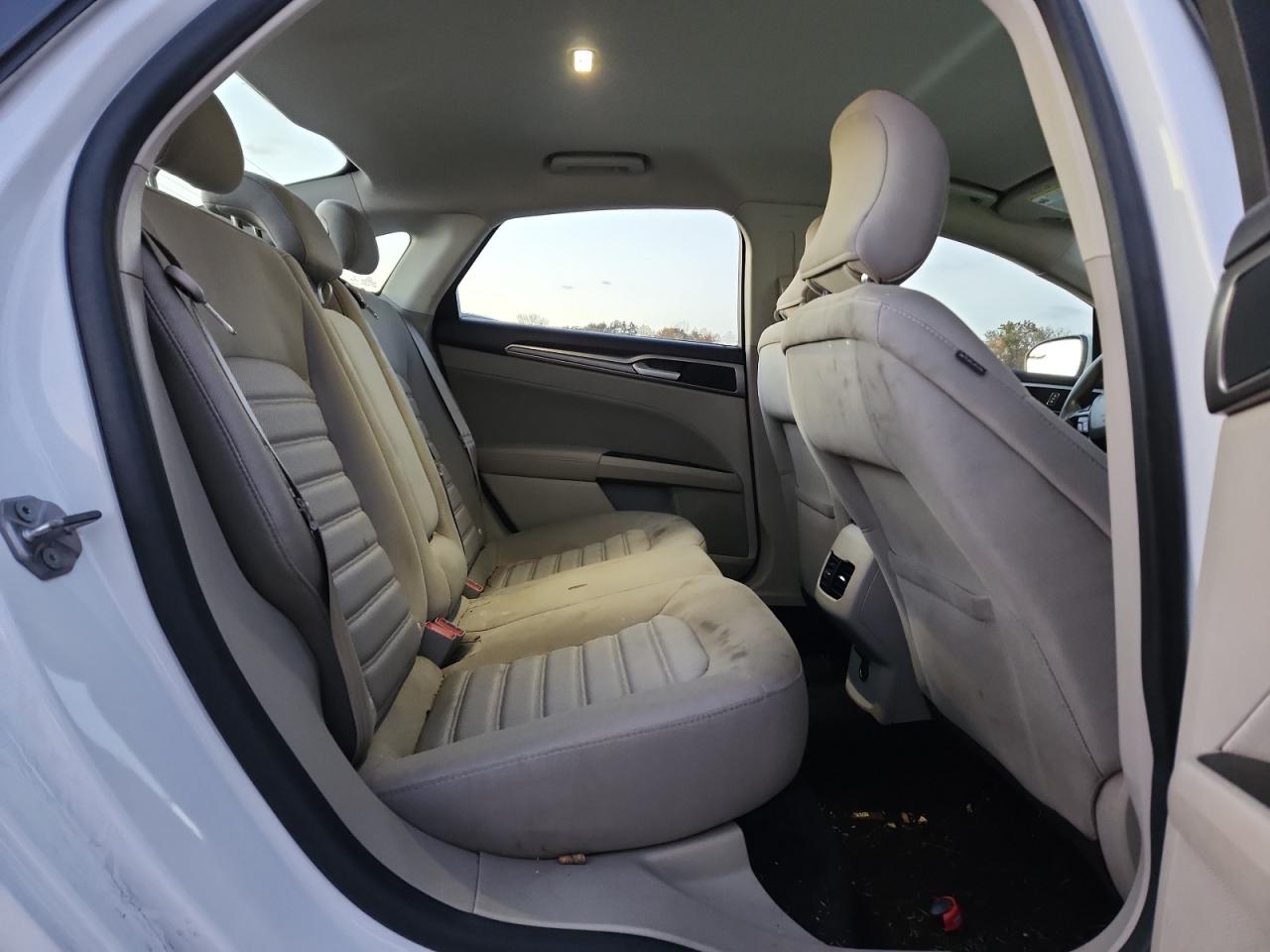 2018 Ford Fusion Se VIN: 3FA6P0HD2JR279665 Lot: 92112085