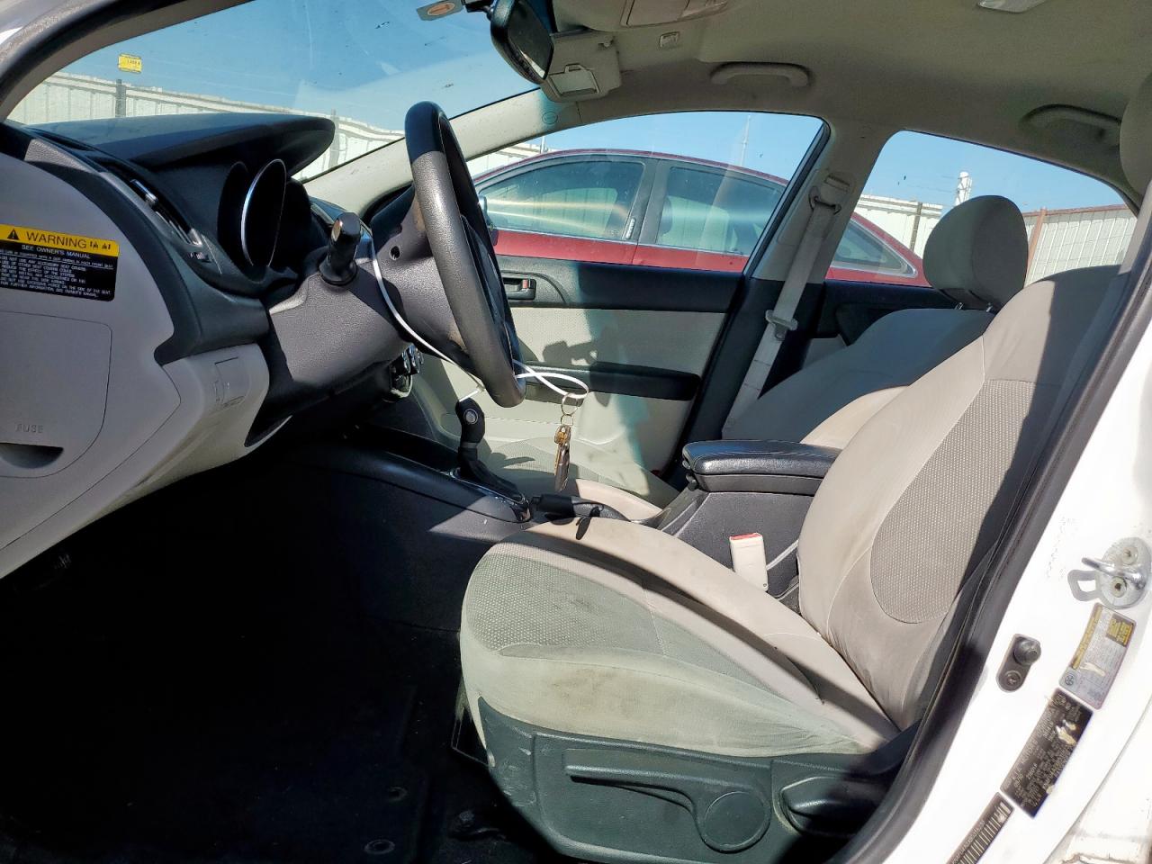 2011 Kia Forte Ex VIN: KNAFU4A2XB5318233 Lot: 92427075