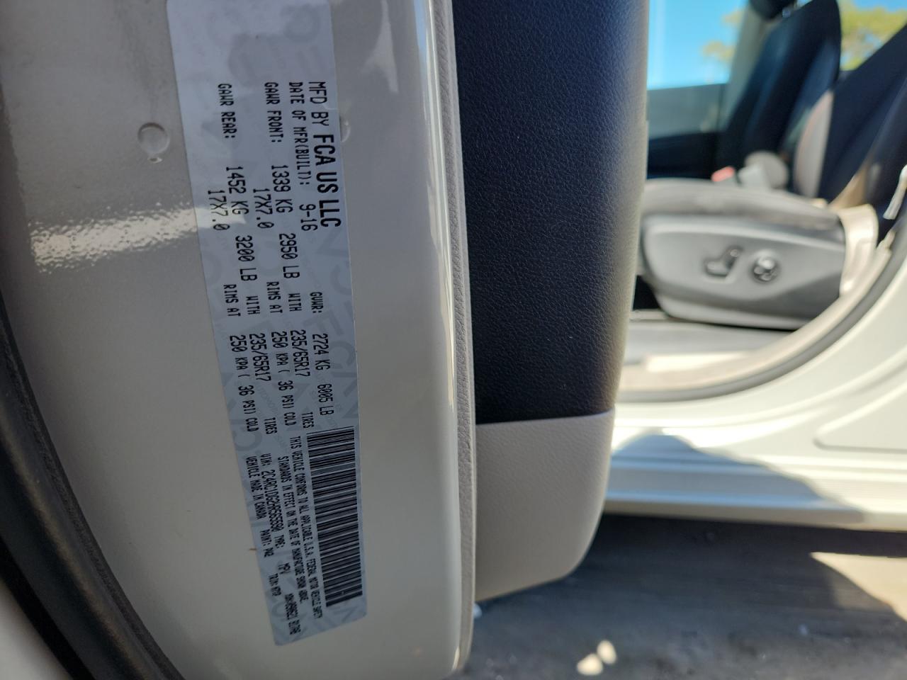 2017 Chrysler Pacifica Touring VIN: 2C4RC1DG2HR565590 Lot: 90915735