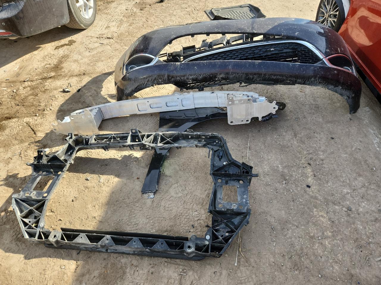 2019 Chrysler Pacifica Limited VIN: 2C4RC1GG7KR720203 Lot: 92824175