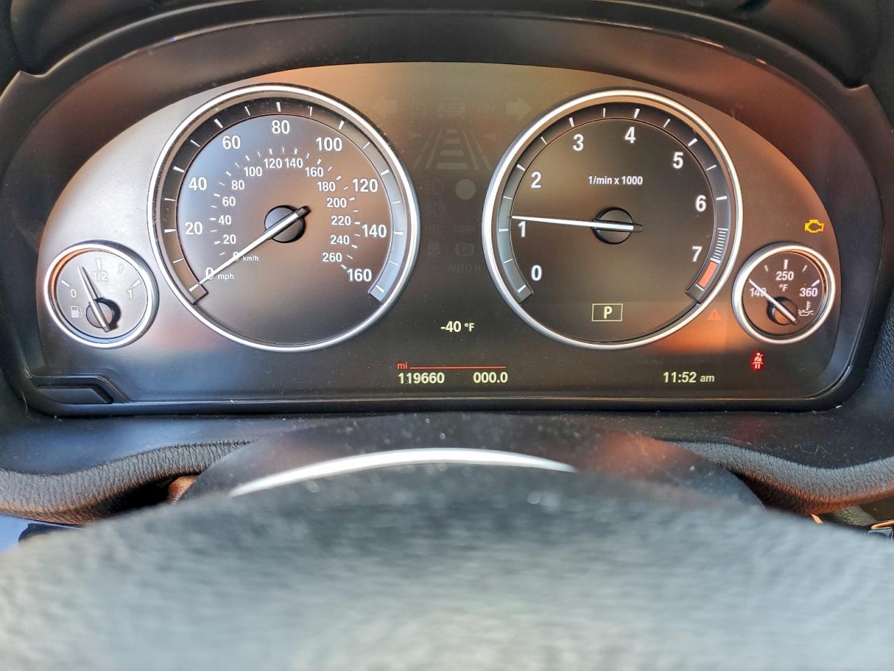 2017 BMW X3 Sdrive28I VIN: 5UXWZ7C35H0V89944 Lot: 93966535