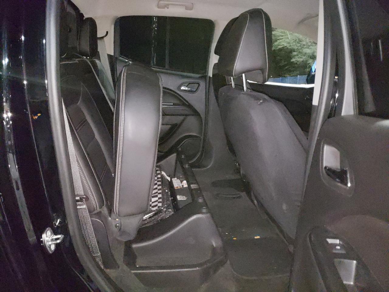 2018 GMC Canyon Denali VIN: 300282 Lot: 92746845