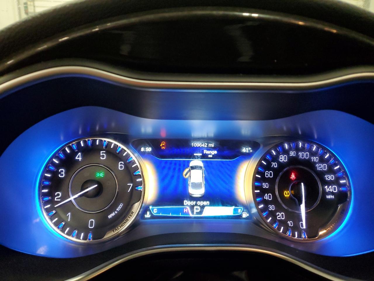 2016 Chrysler 200 C VIN: 1C3CCCCB1GN134228 Lot: 93259945