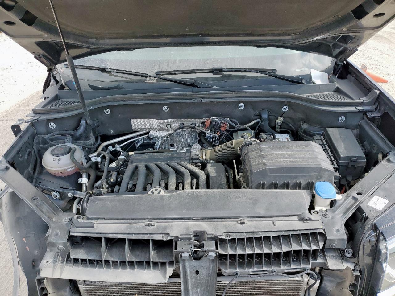 2018 Volkswagen Atlas Se VIN: 1V2DR2CA1JC517152 Lot: 93285395