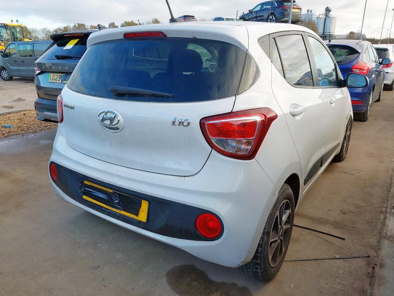 2018 HYUNDAI I10 1.2 PREMIUM 5DR