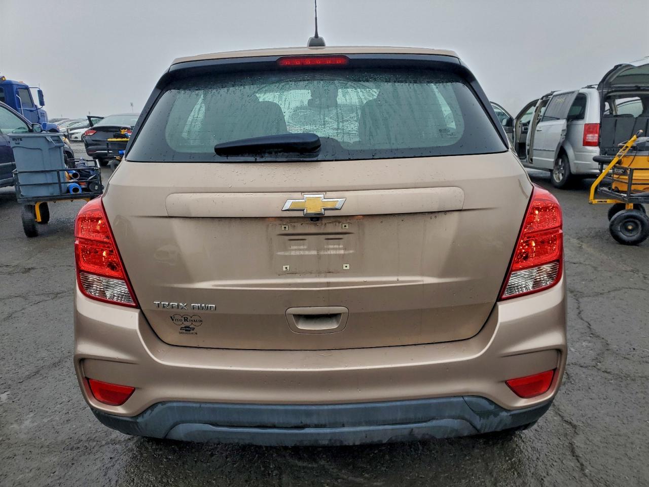 2018 Chevrolet Trax Ls VIN: 3GNCJNSB6JL371455 Lot: 93975625