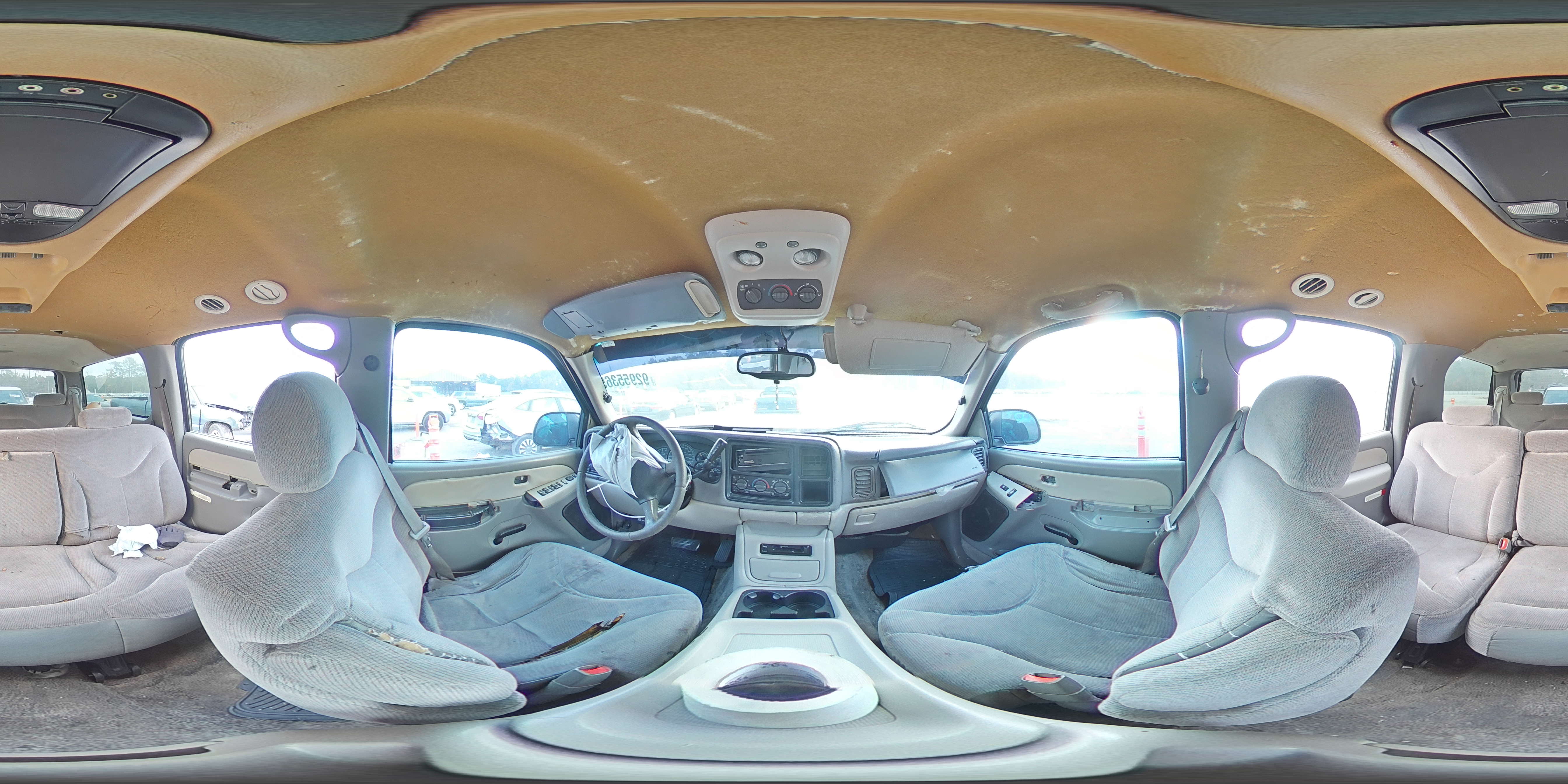 2001 GMC Yukon Xl C1500 VIN: 1GKEC16T71J256723 Lot: 92955365