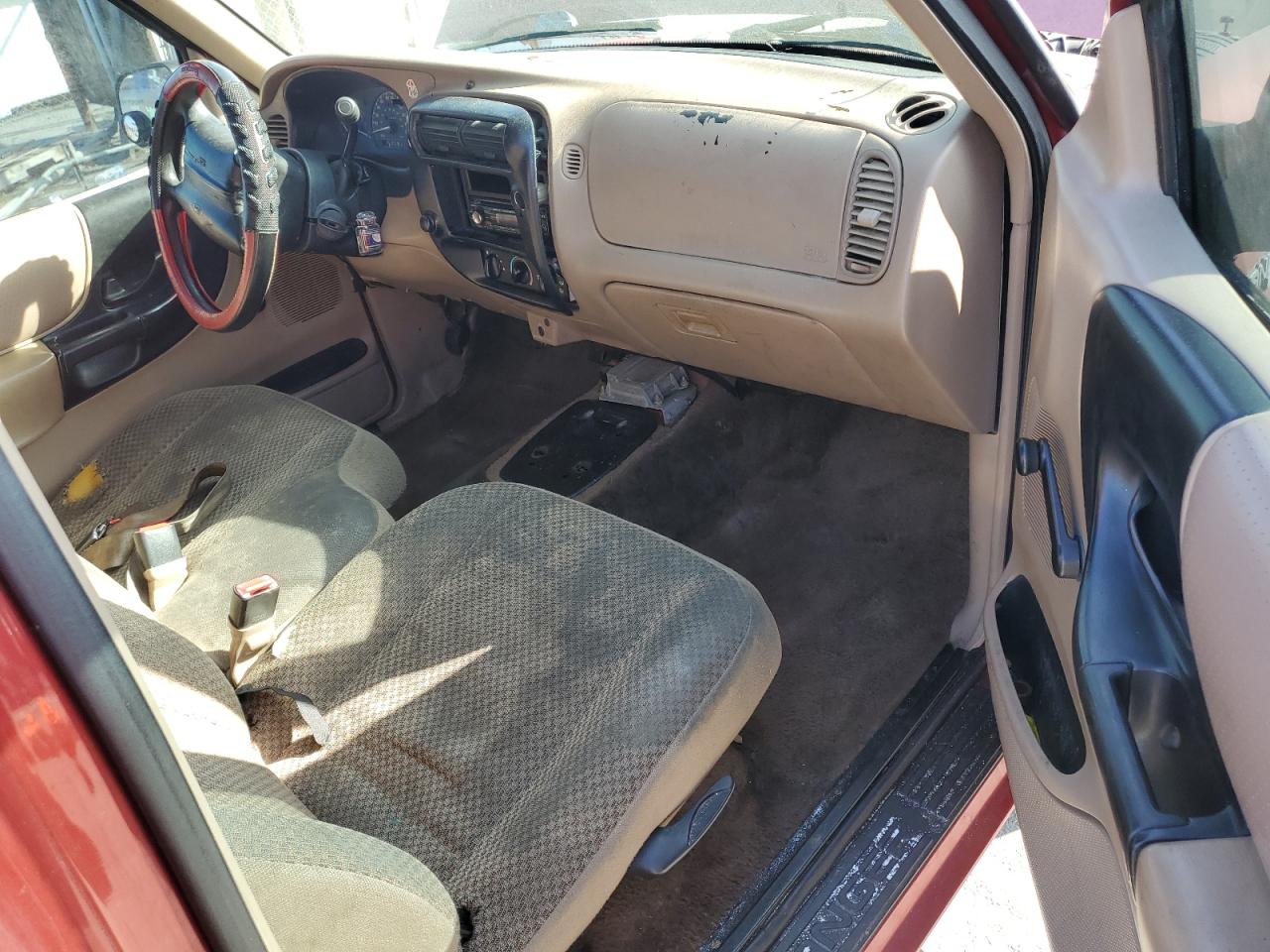 1999 Ford Ranger VIN: 1FTYR10C5XPC06490 Lot: 90254485