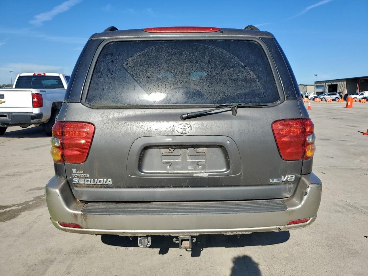 2004 Toyota Sequoia Sr5 VIN: 5TDZT34A74S216403 Lot: 93382485