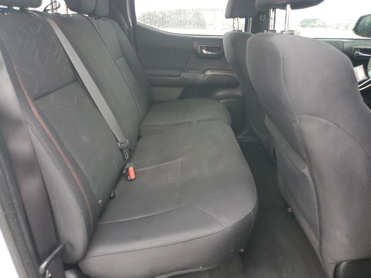 2017 Toyota Tacoma Double Cab VIN: 3TMCZ5AN8HM076651 Lot: 93876755