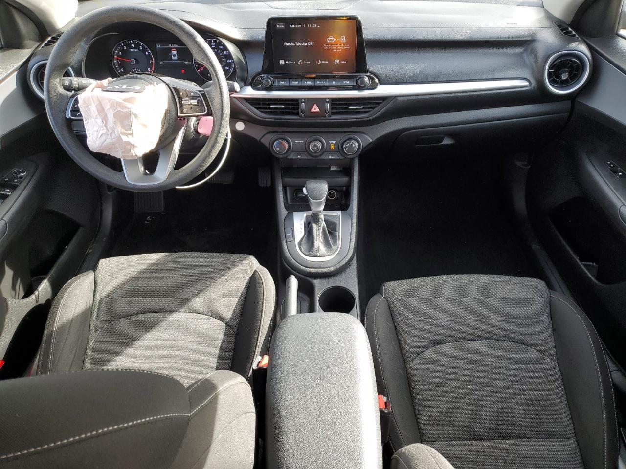 2023 Kia Forte Lx VIN: 3KPF24AD1PE567994 Lot: 92538255