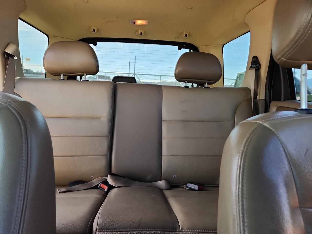 2004 Ford Escape Xlt VIN: 1FMCU93144KB25146 Lot: 92530435